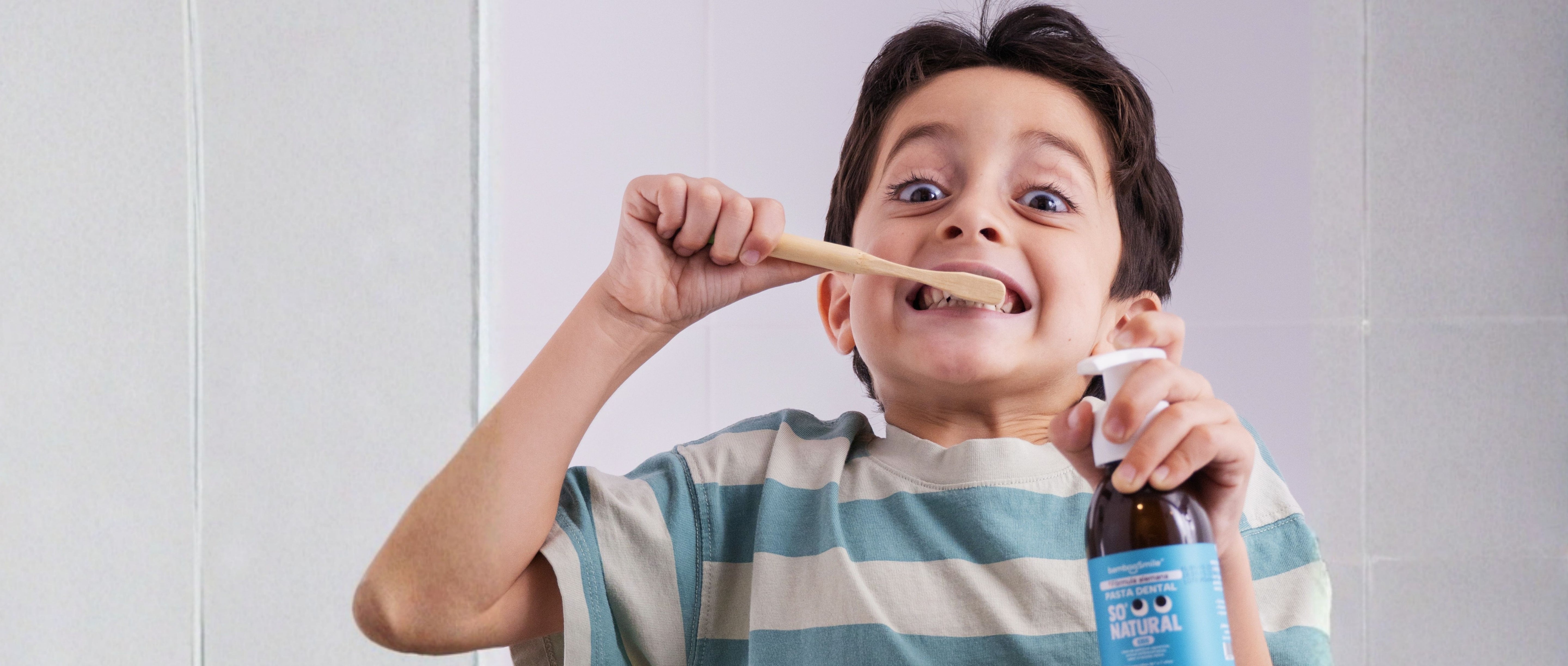 <p>Cuida a los</p><p><em>más queridos</em></p>